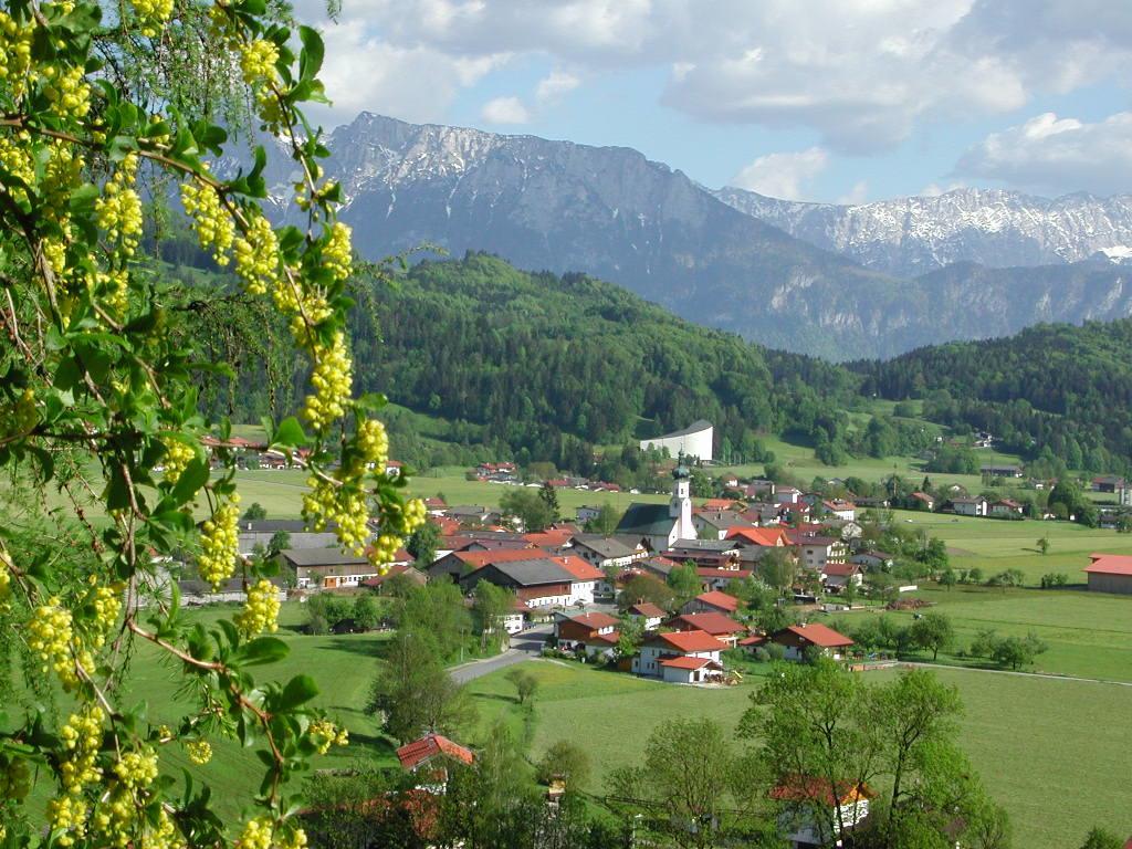Hotel & Gasthaus Dresch Erl Екстериор снимка
