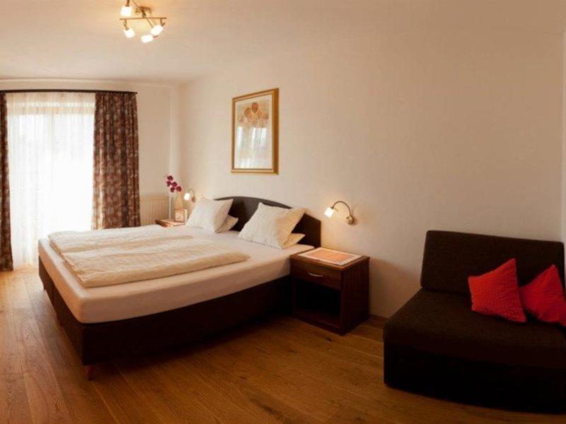 Hotel & Gasthaus Dresch Erl Екстериор снимка
